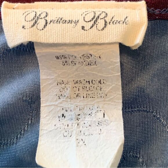 BRITTANY BLACK Tunic Women’s 2X Blue Purple Floral Short Sleeve Shark Bite Top. - Picture 7 of 10